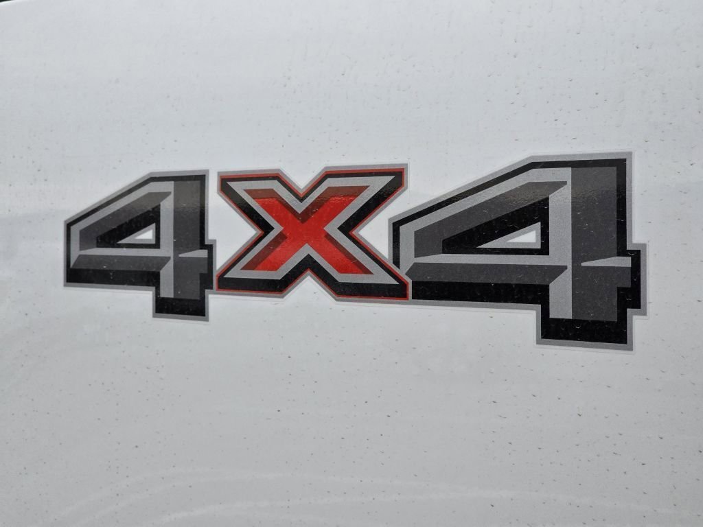 New 2026 Oxford White Ford XL image 23