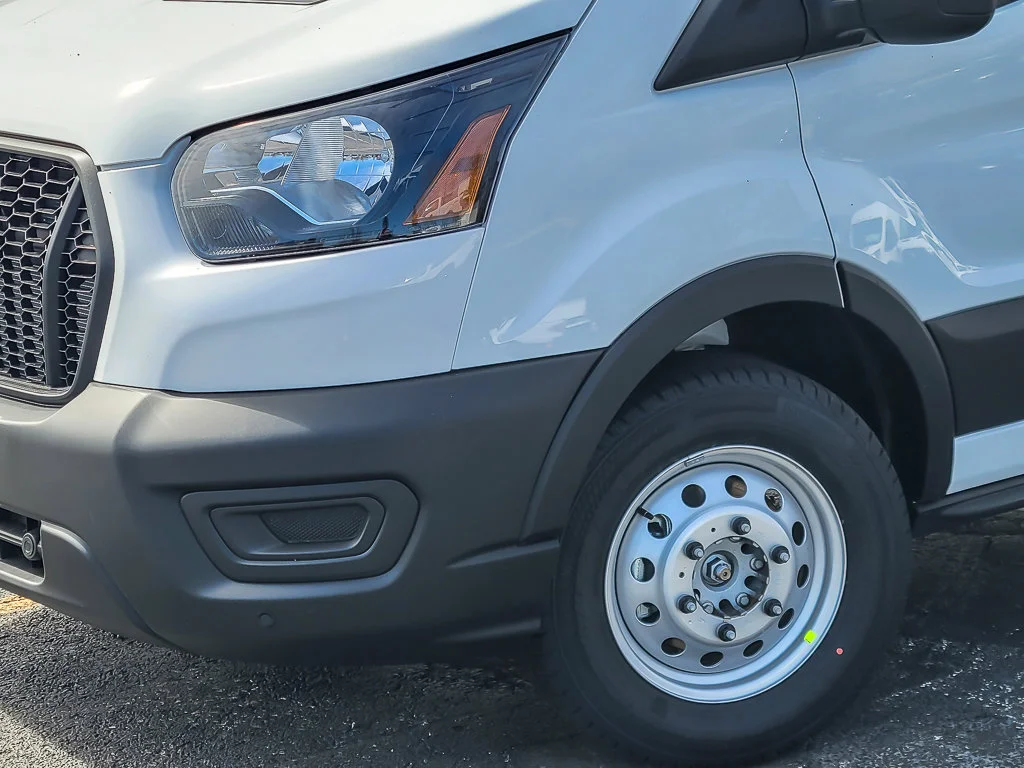 New 2026 Oxford White Ford Cargo Van image 2