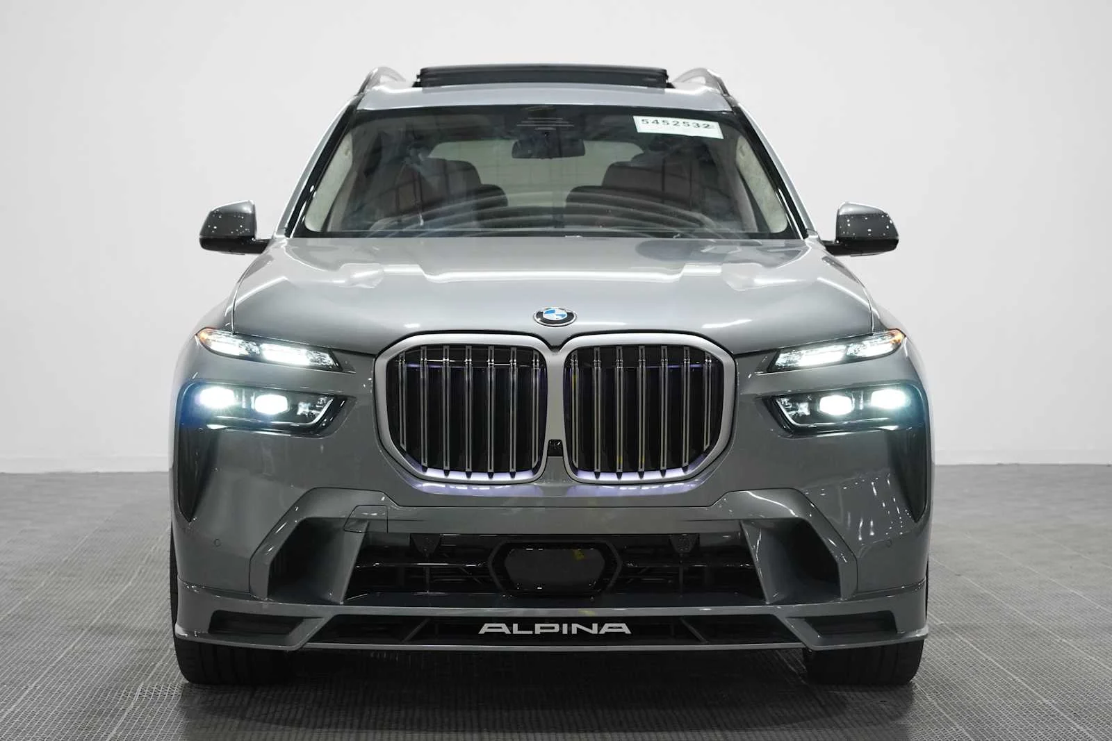 New 2026 Skyscraper Grey Metallic BMW ALPINA XB7 image 3