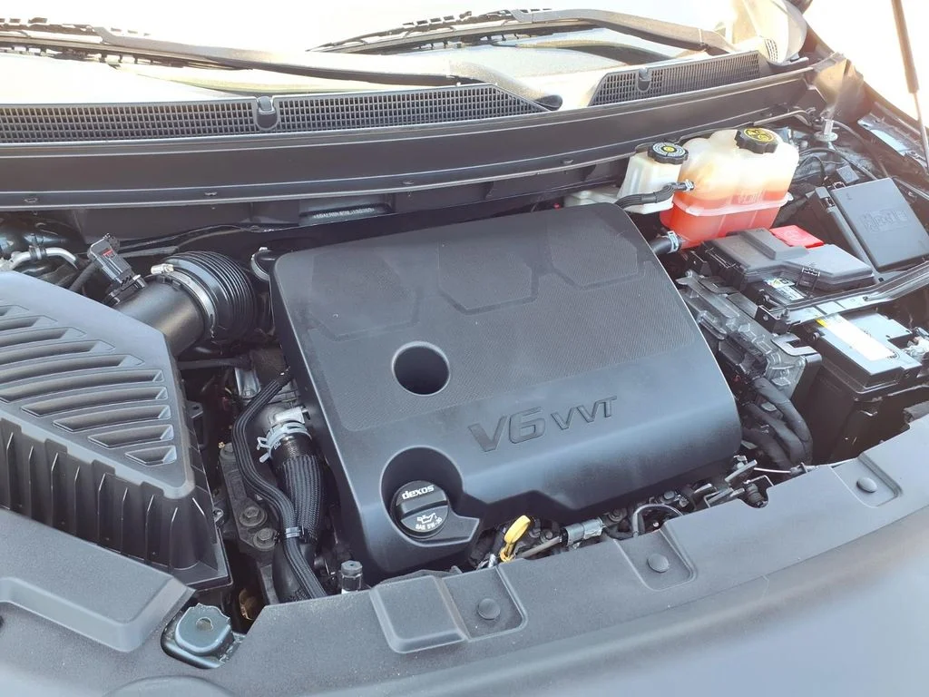 Used 2021 Gray Buick Essence image 24