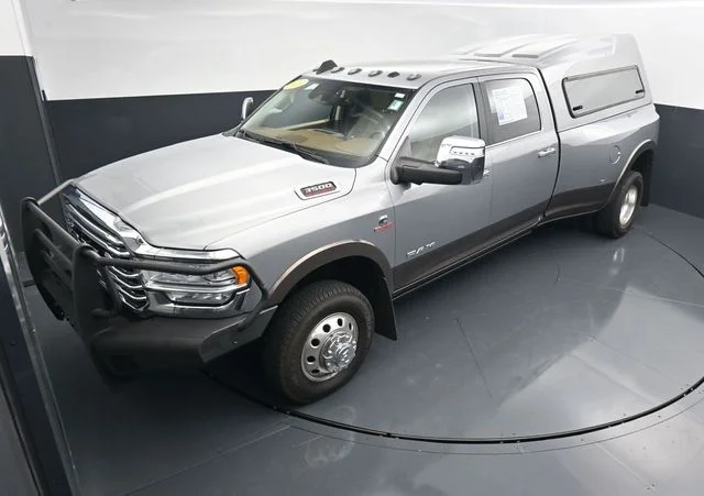 Used 2023 Silver Ram Limited Longhorn image 27