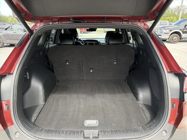 Used 2023 Red Kia X-Pro image 10