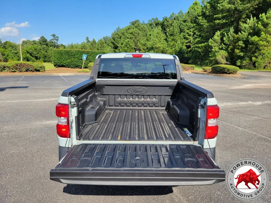 Used 2024 Green Ford XLT image 14
