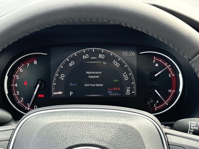 Used 2023  Toyota XLE image 24