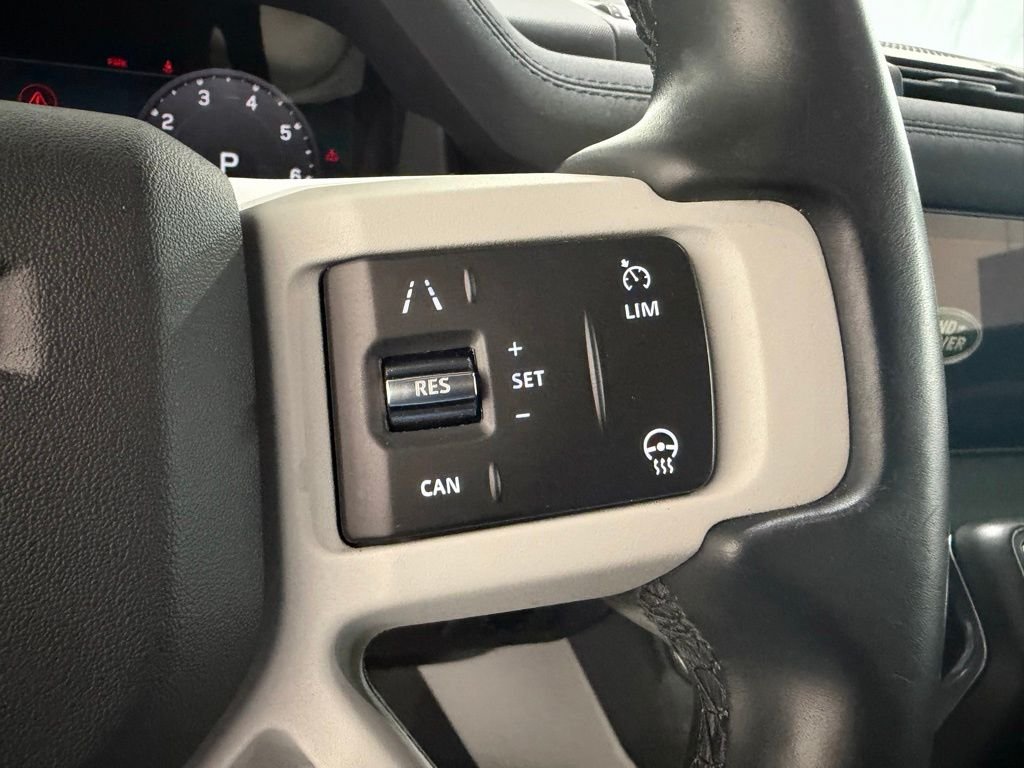 2023 Land Rover Defender SE - Photo 18