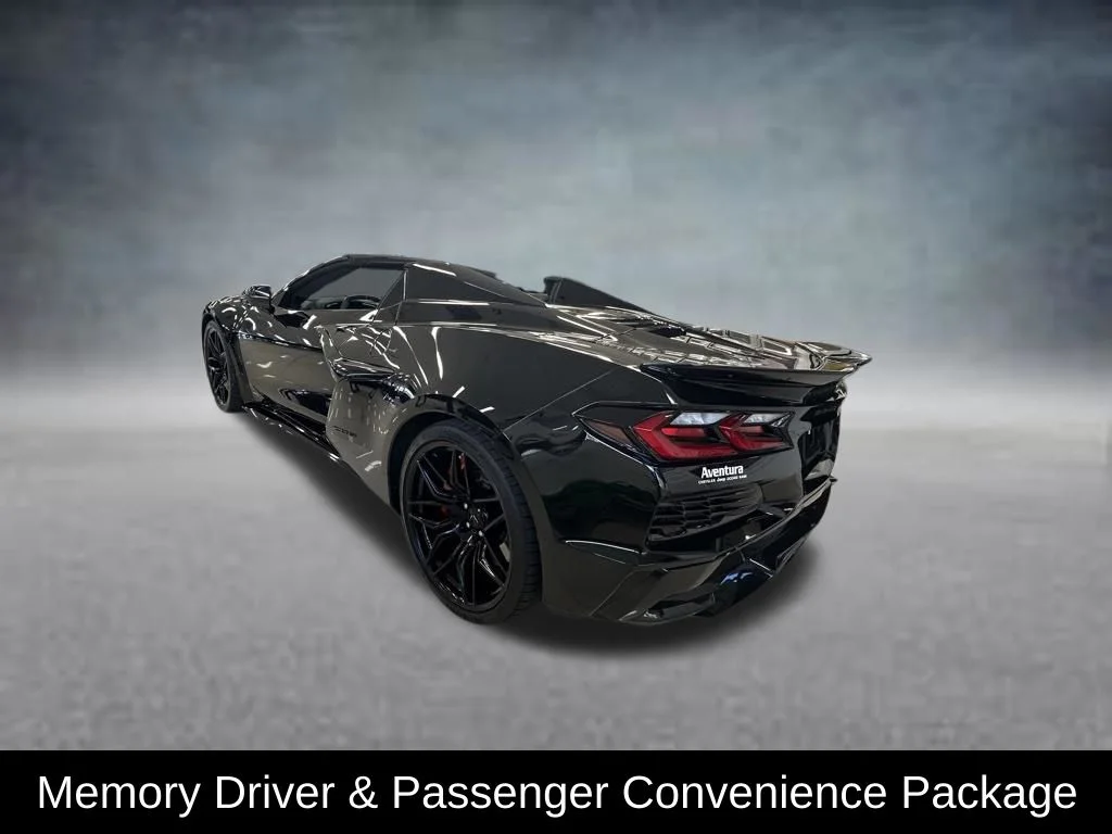 Certified Used 2023 Black Chevrolet Z06 image 5