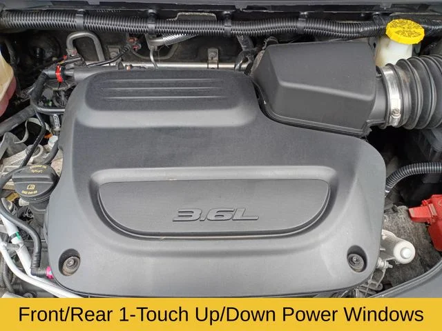 Used 2023 Gray Chrysler Touring L image 28