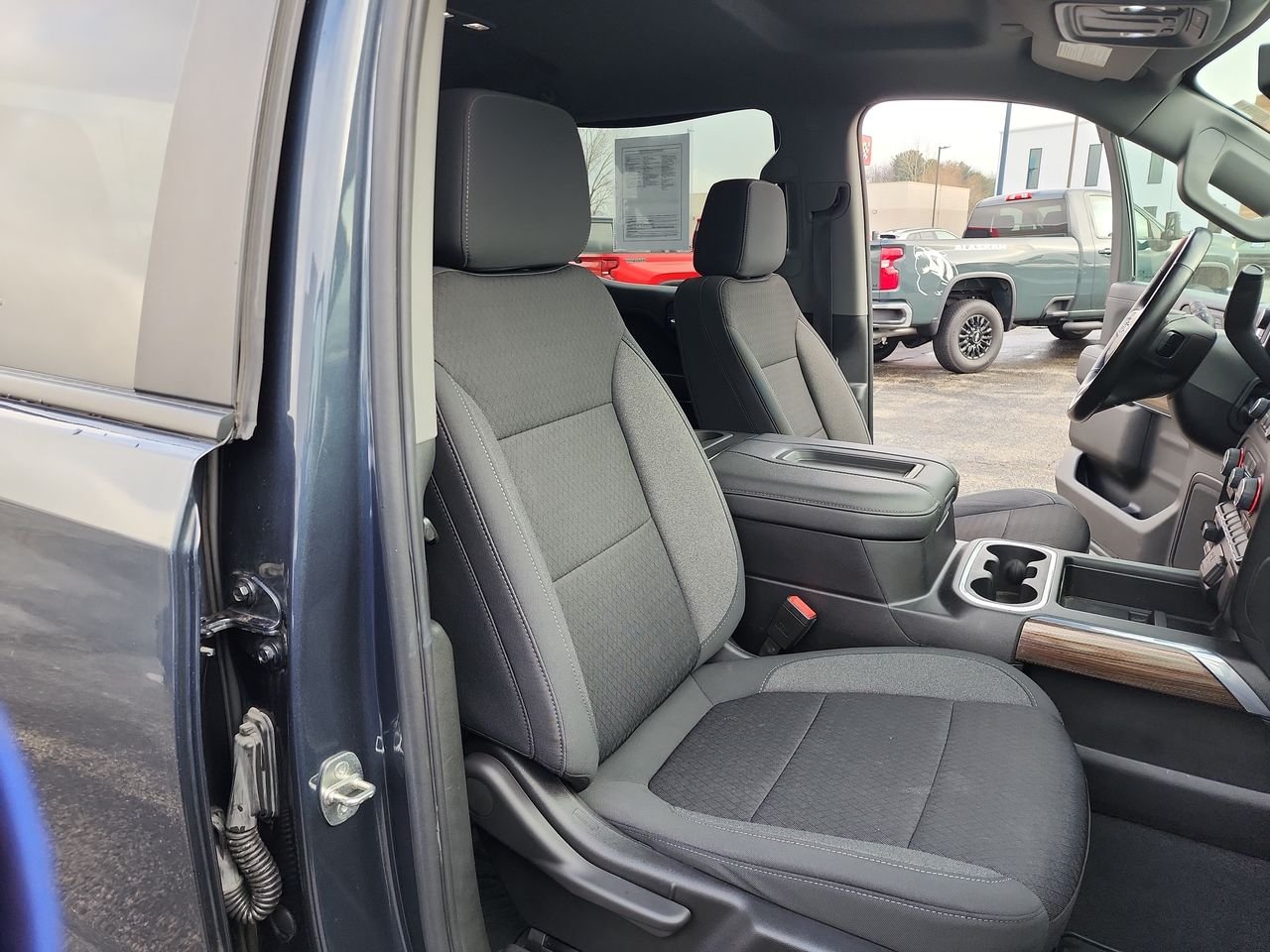 Used 2021 Shadow Gray Metallic Chevrolet RST image 23