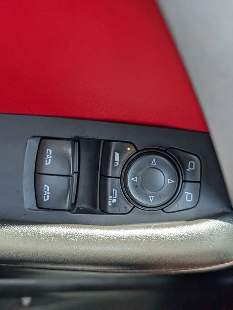 Used 2022 Black Chevrolet 2LT image 32