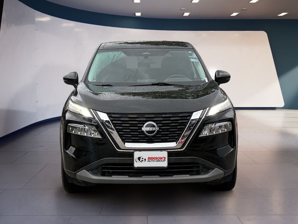 Used 2023 Black Nissan SV image 8