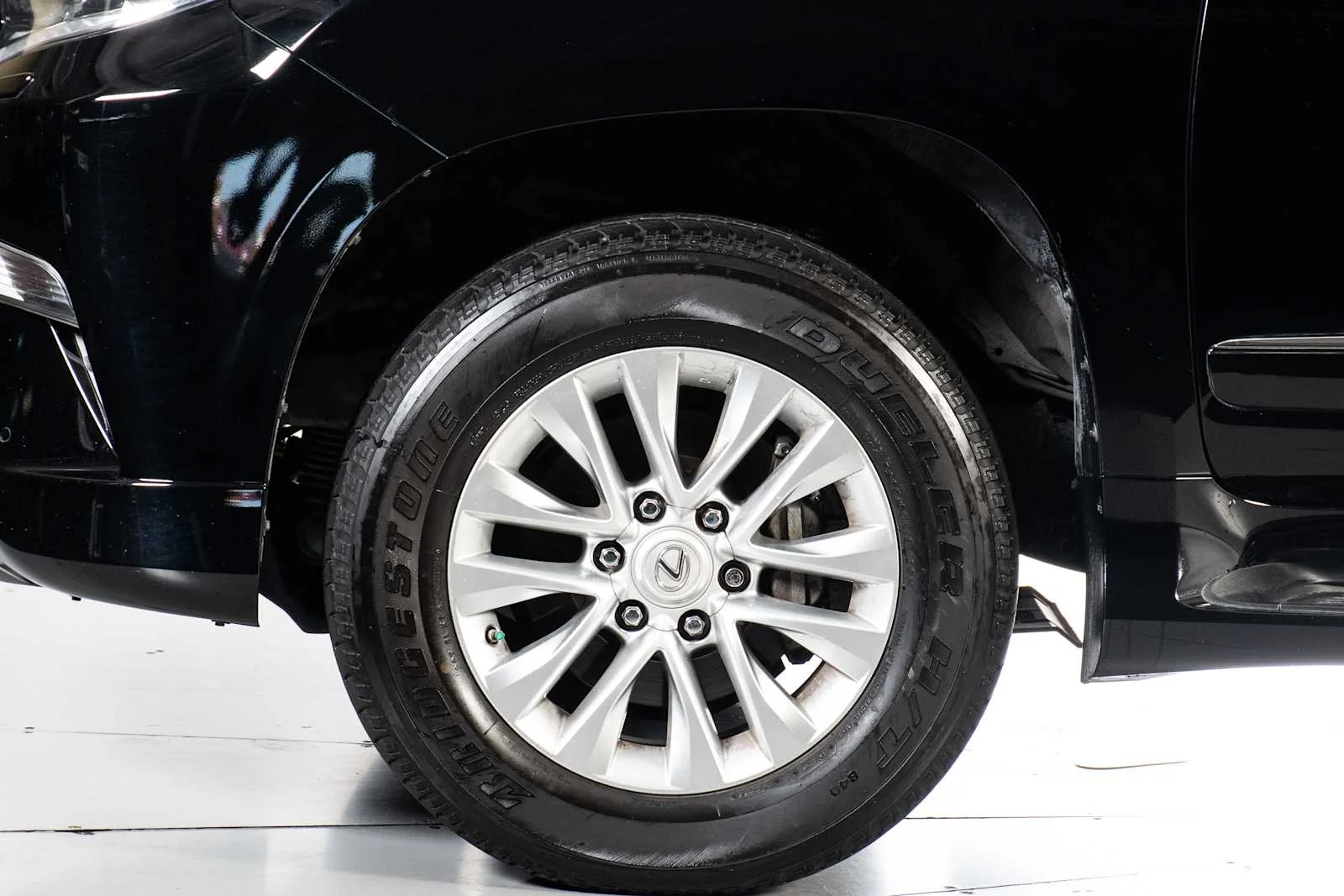 Used 2018 Black Onyx Lexus Premium image 12