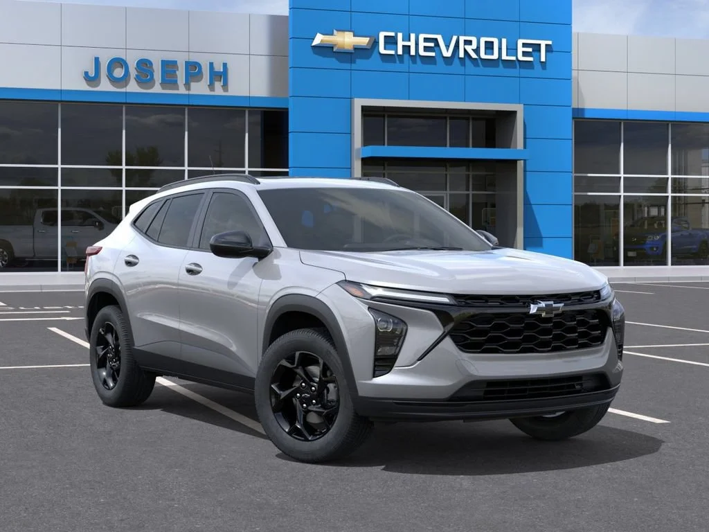 2026 Chevrolet Trax LT - Photo 9