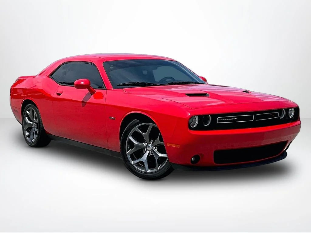Used 2015 Red Dodge R/T image 13