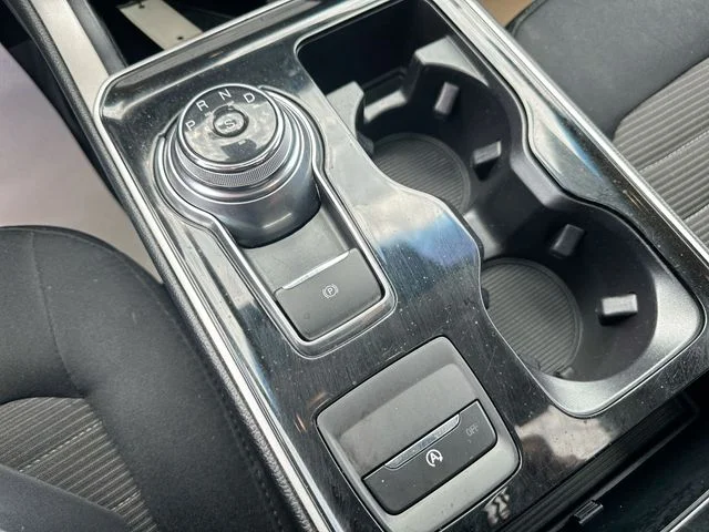 Used 2019 White Ford SEL image 18