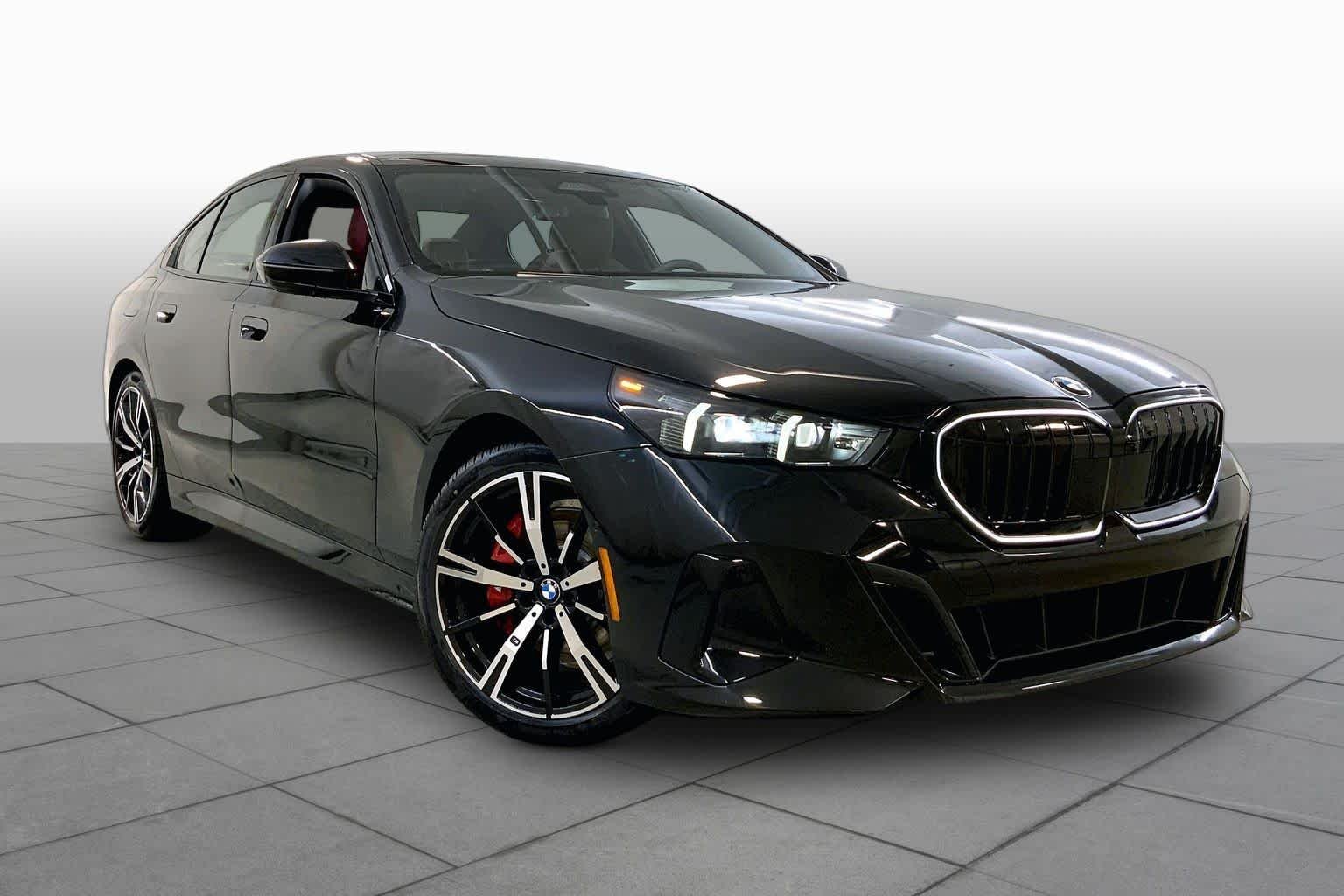 New 2027 Black Sapphire Metallic BMW 530i xDrive image 2