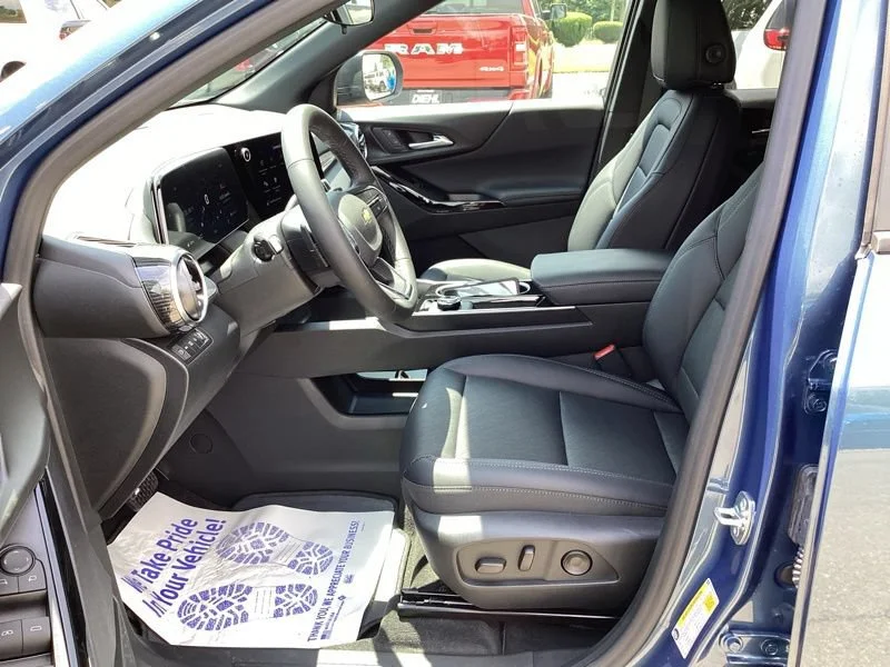 New 2027 Lakeshore Blue Metallic Chevrolet LT image 24