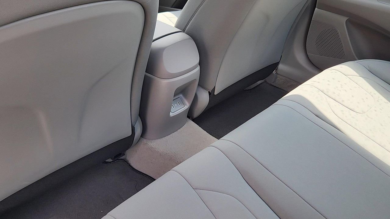 New 2026 Serenity White Hyundai SEL Sport image 16