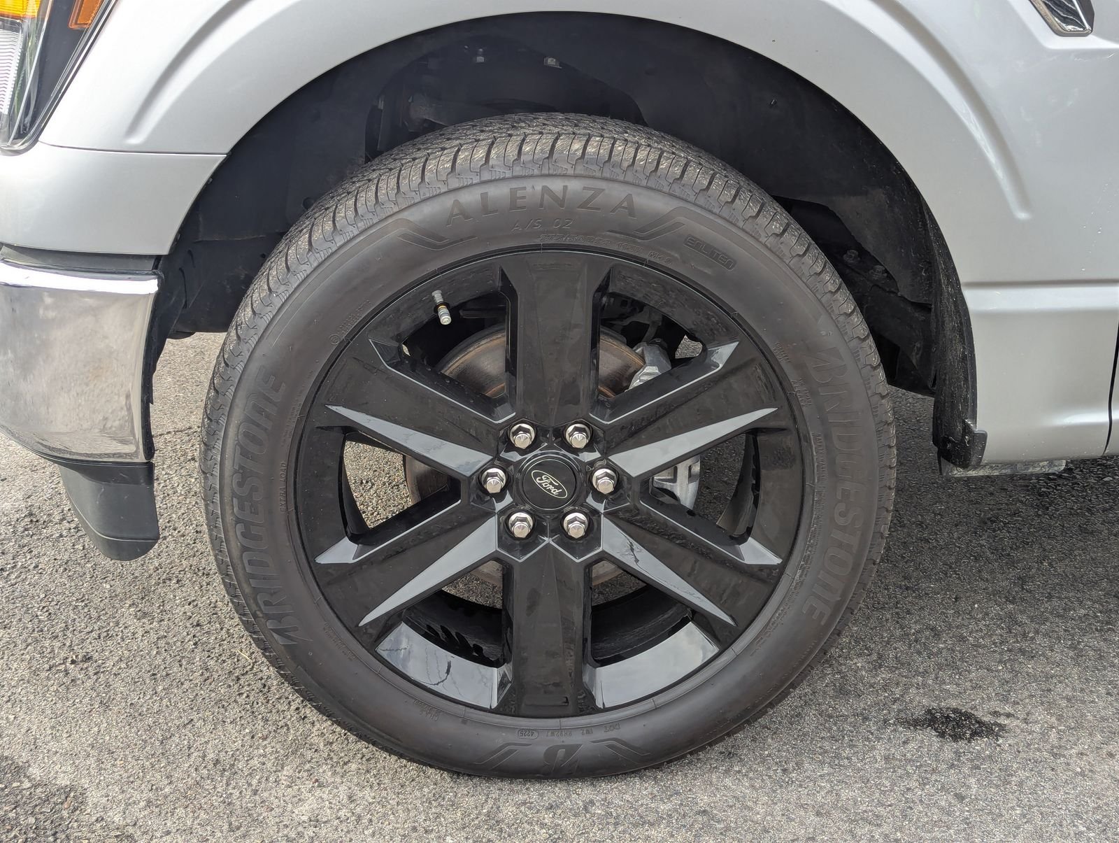 Used 2023 Silver Metallic Ford XLT image 40