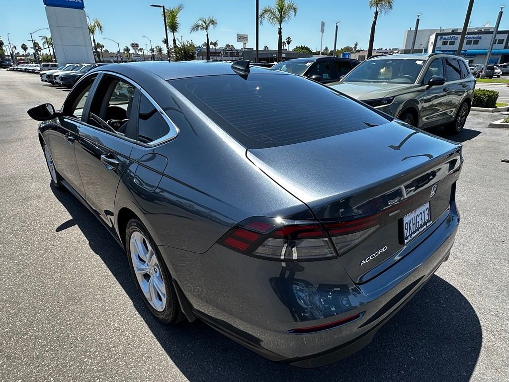 Used 2024  Honda LX image 6