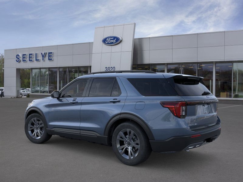 New 2026 Vapor Blue Metallic Ford Active image 5