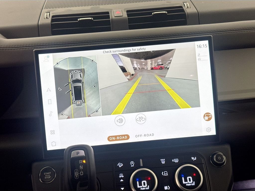 2026 Land Rover Defender X-Dynamic SE - Photo 14