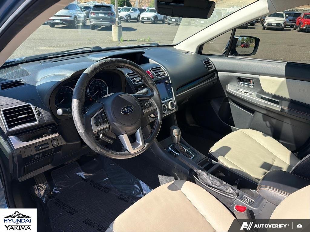 Used 2017 Quartz Blue Pearl Subaru Limited image 13