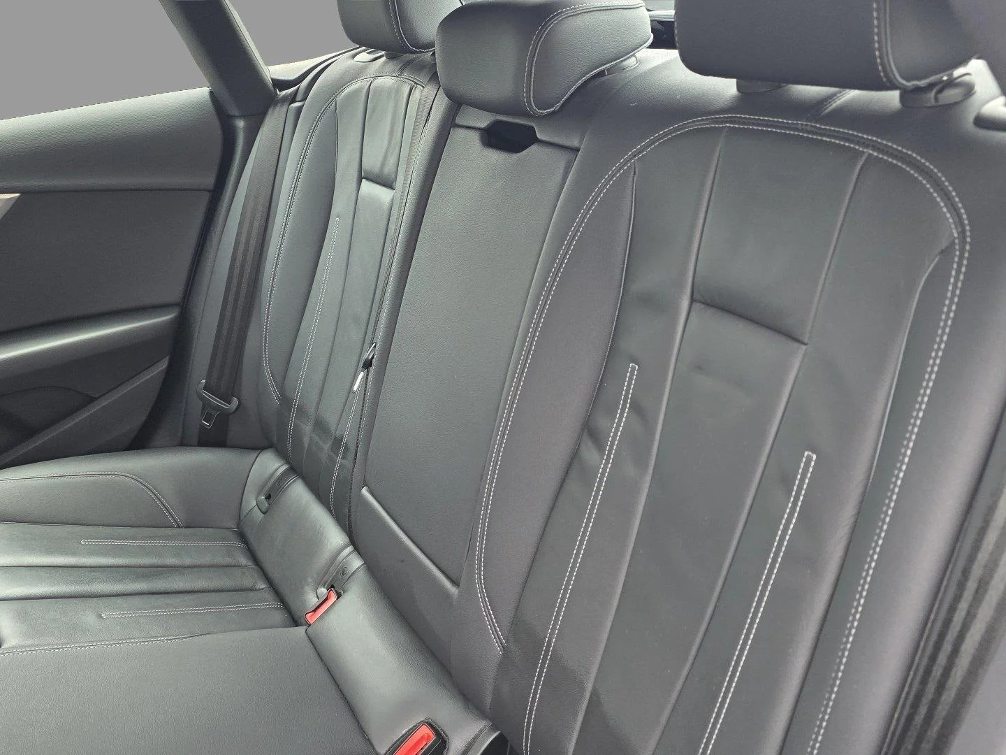 Used 2025  Audi S line Premium image 27