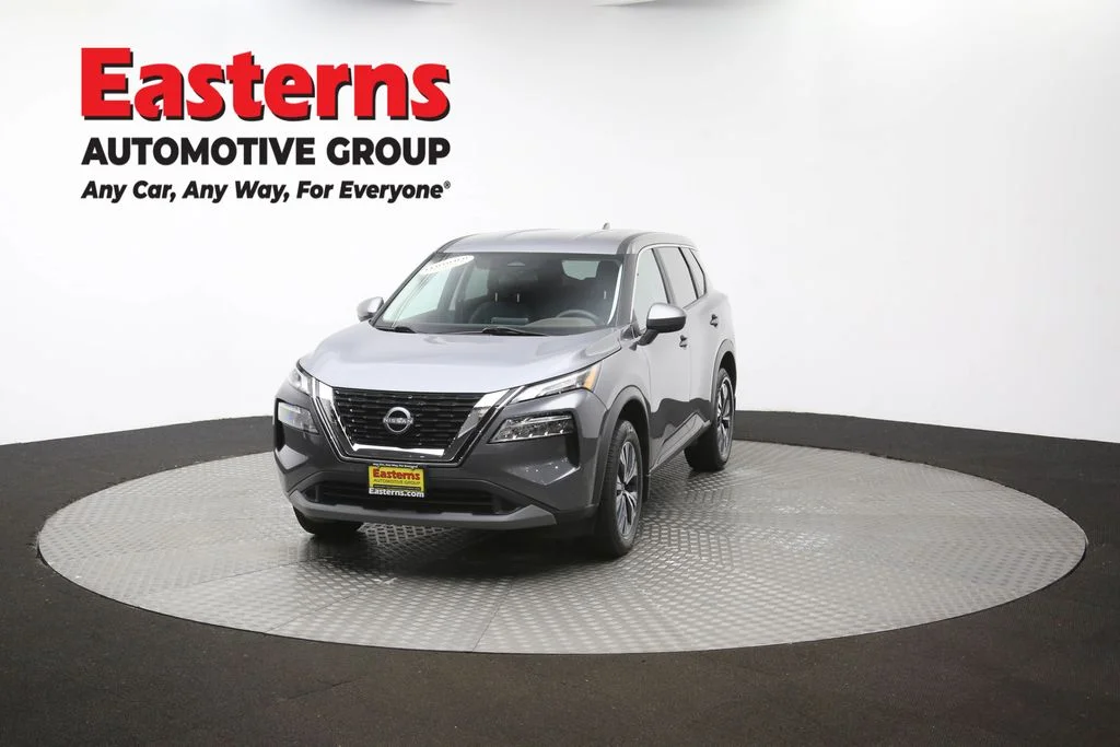 Used 2023 Gray Nissan SV image 54