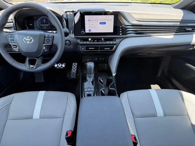 Certified Used 2025 LABRADORITE Toyota SE image 24