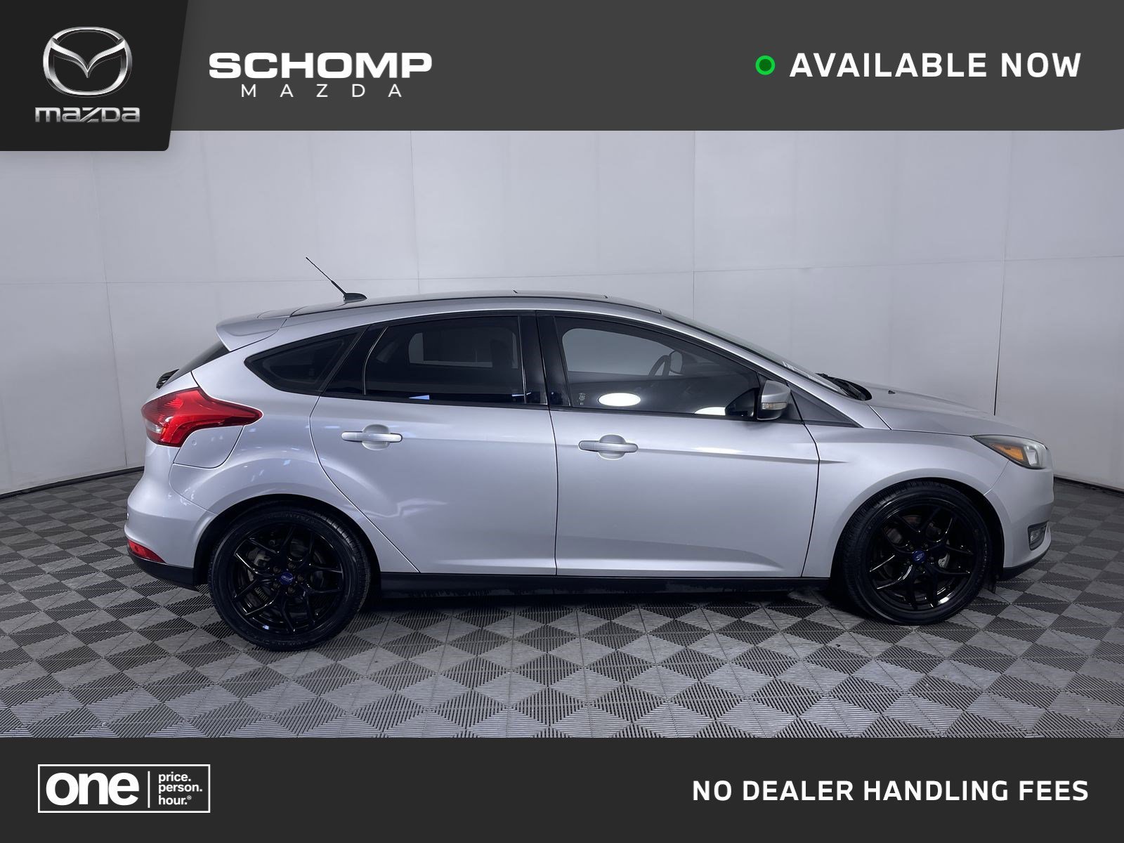 2016 Ford Focus 5 Door Hatch SE's photo