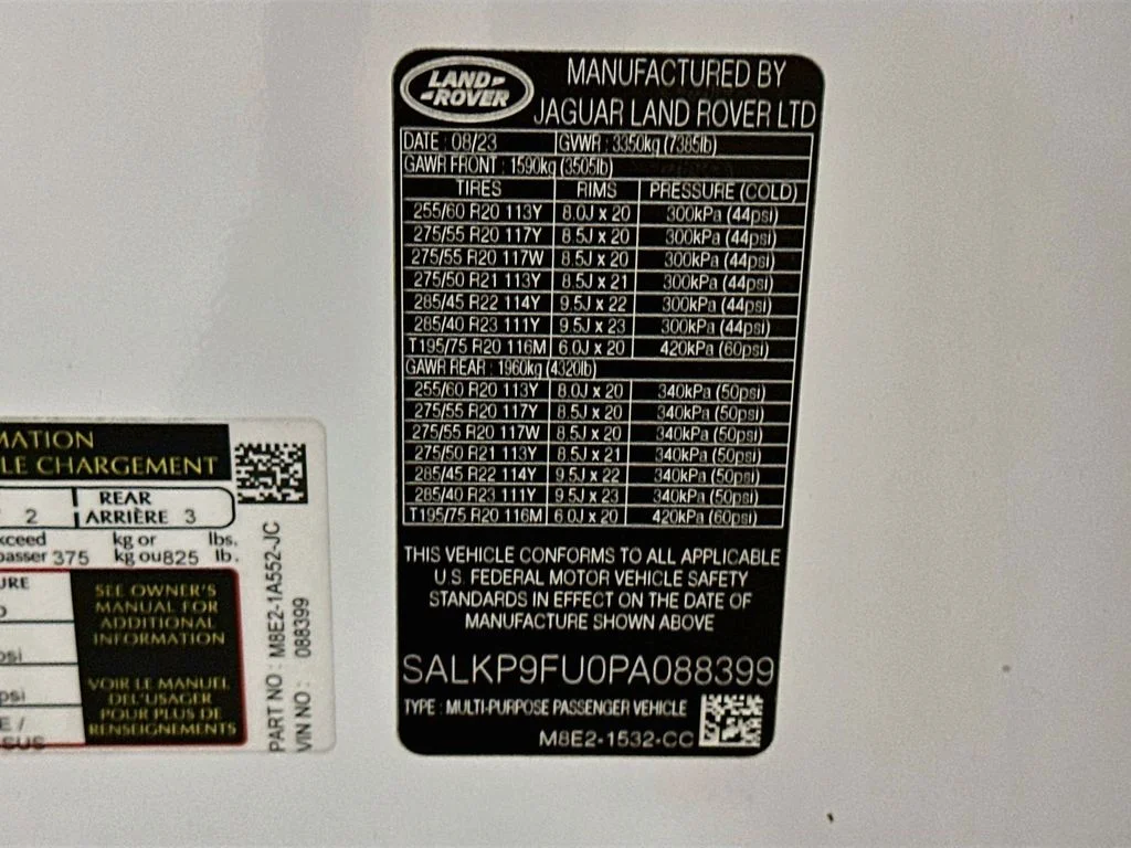Used 2023 Fuji White Land Rover SE image 35