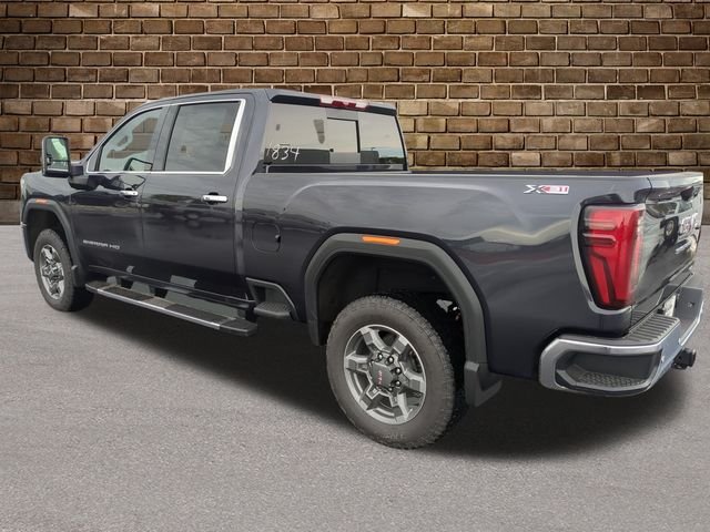 2026 Gmc Sierra 2500 HD SLT photo 3