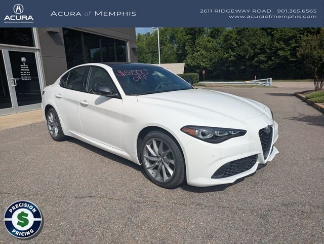 2025 Alfa Romeo Giulia Base - Photo 9
