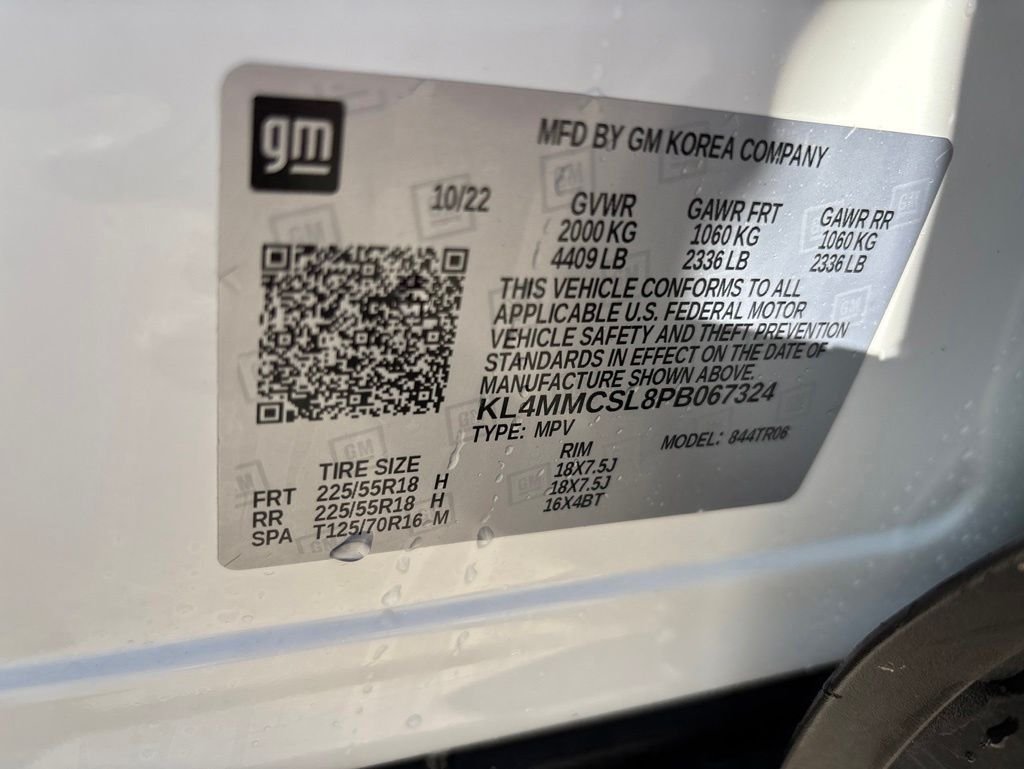 Used 2023 White Buick Preferred image 10