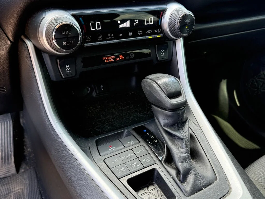 Used 2022 Gray Toyota XLE image 21