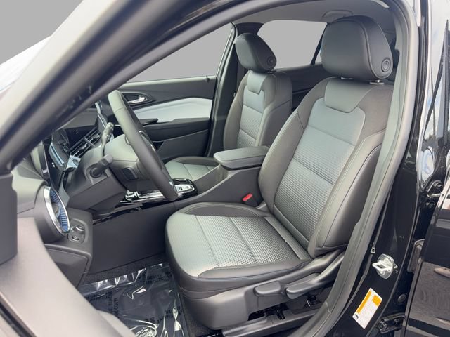 2026 Chevrolet Trax LT - Photo 15