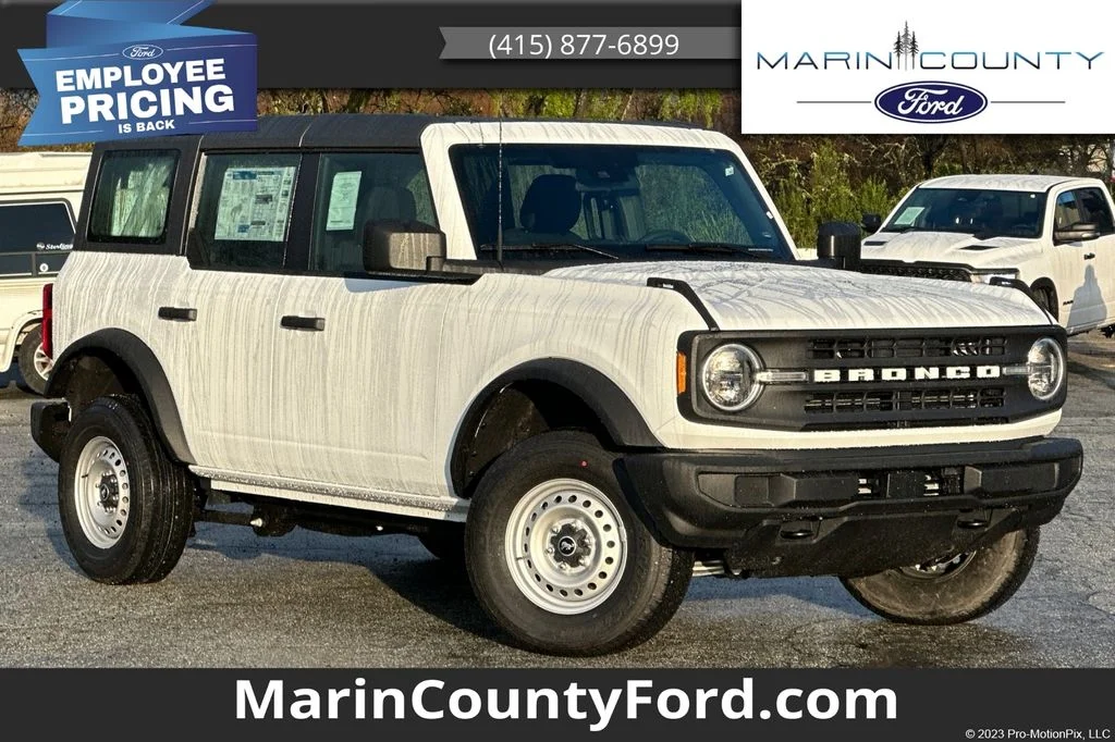 2025 Ford Bronco Base 4x4's photo