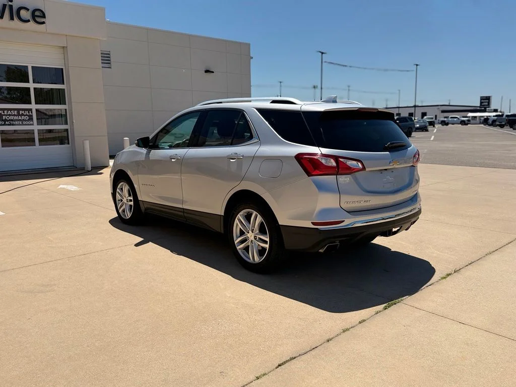 Used 2019 Silver Chevrolet Premier image 6