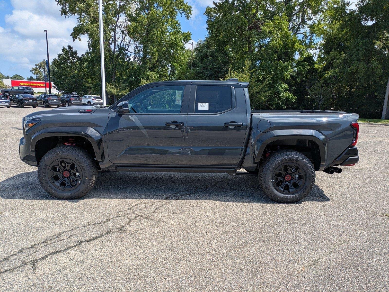 2026 Toyota Tacoma TRD Pro - Photo 7
