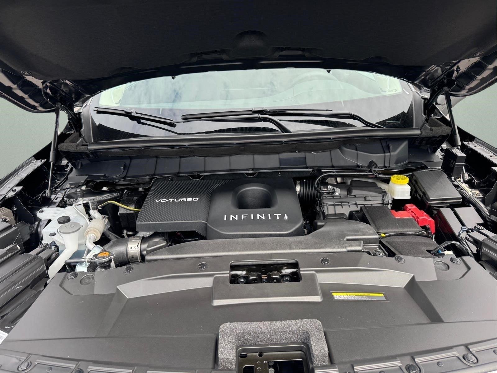 New 2027 GRAPHITE SHADOW INFINITI Luxe FWD image 11