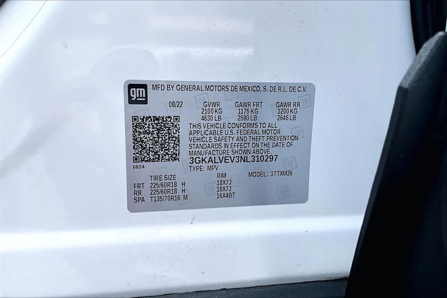 Used 2022 Summit White GMC SLT image 33