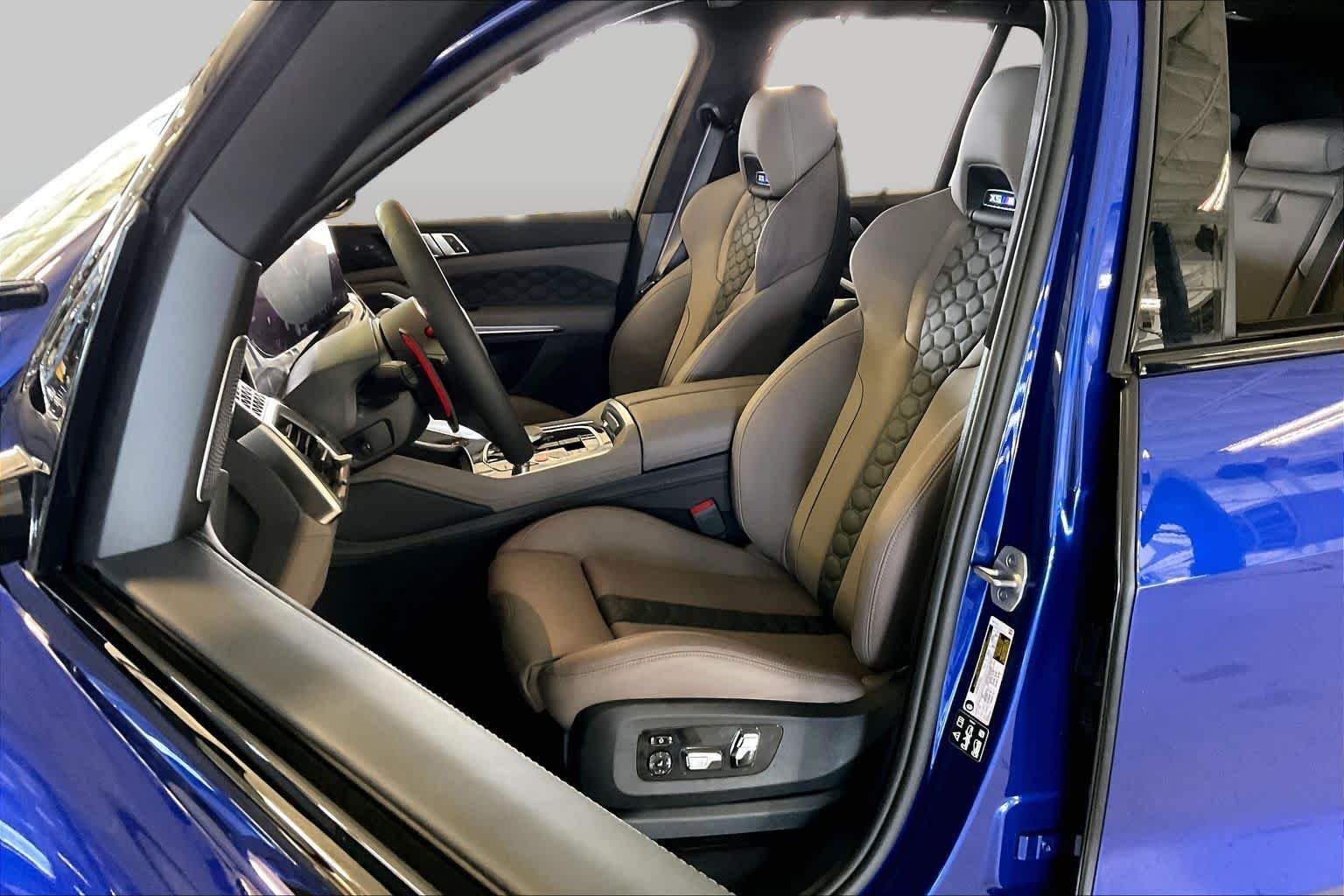 New 2026 Marina Bay Blue Metallic BMW Competition image 9