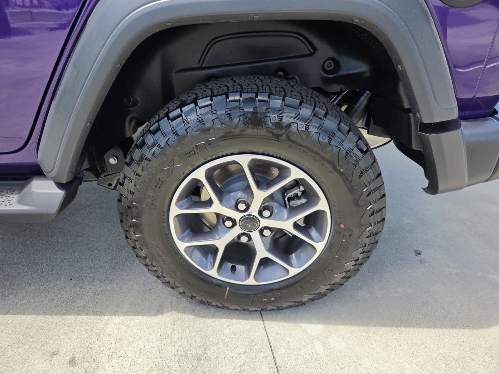 New 2026 Reign Exterior Paint Jeep Sport S image 20