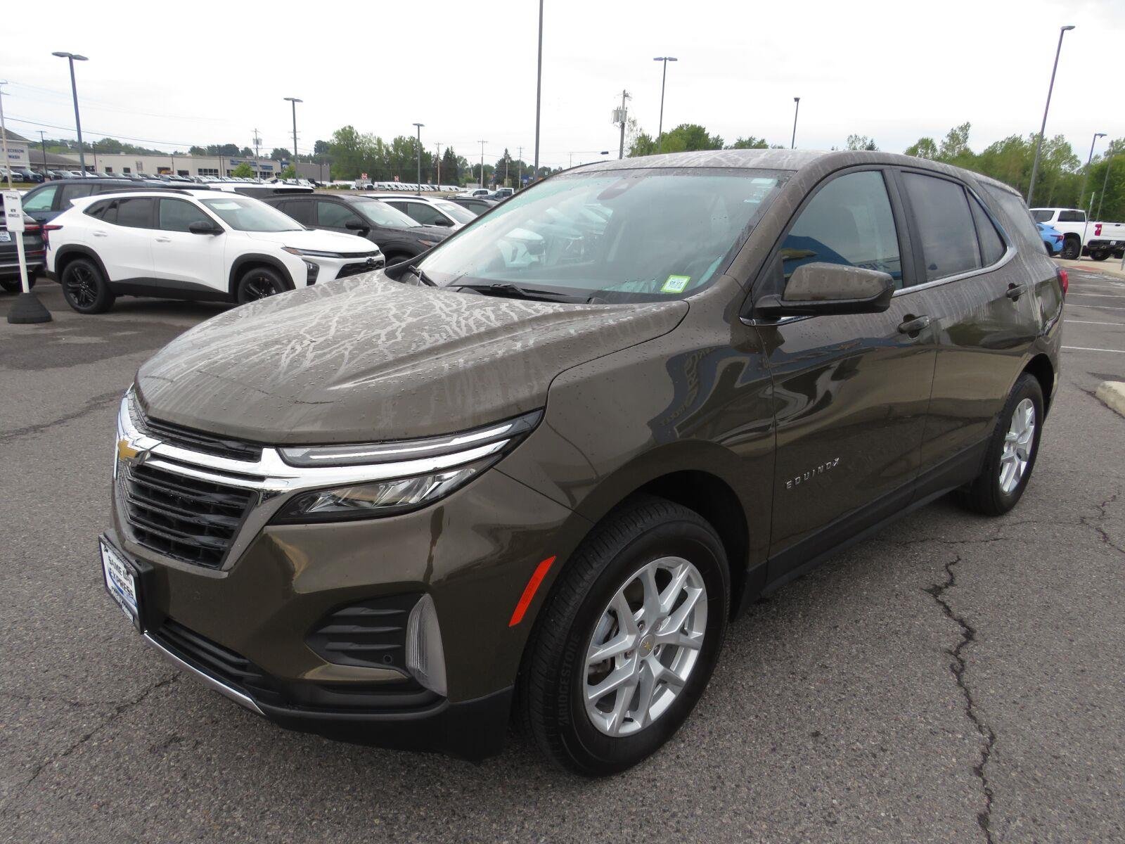 Used 2024 Harvest Bronze Metallic Chevrolet LT image 12