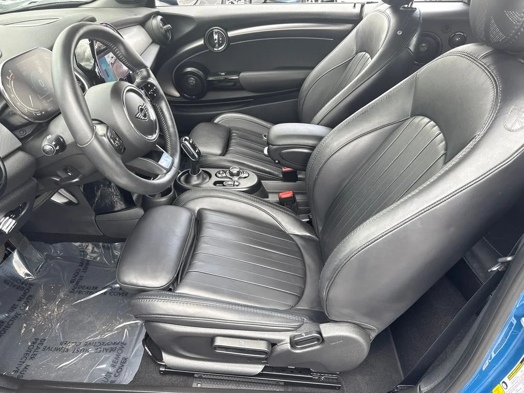 Used 2022 Blue MINI  image 18