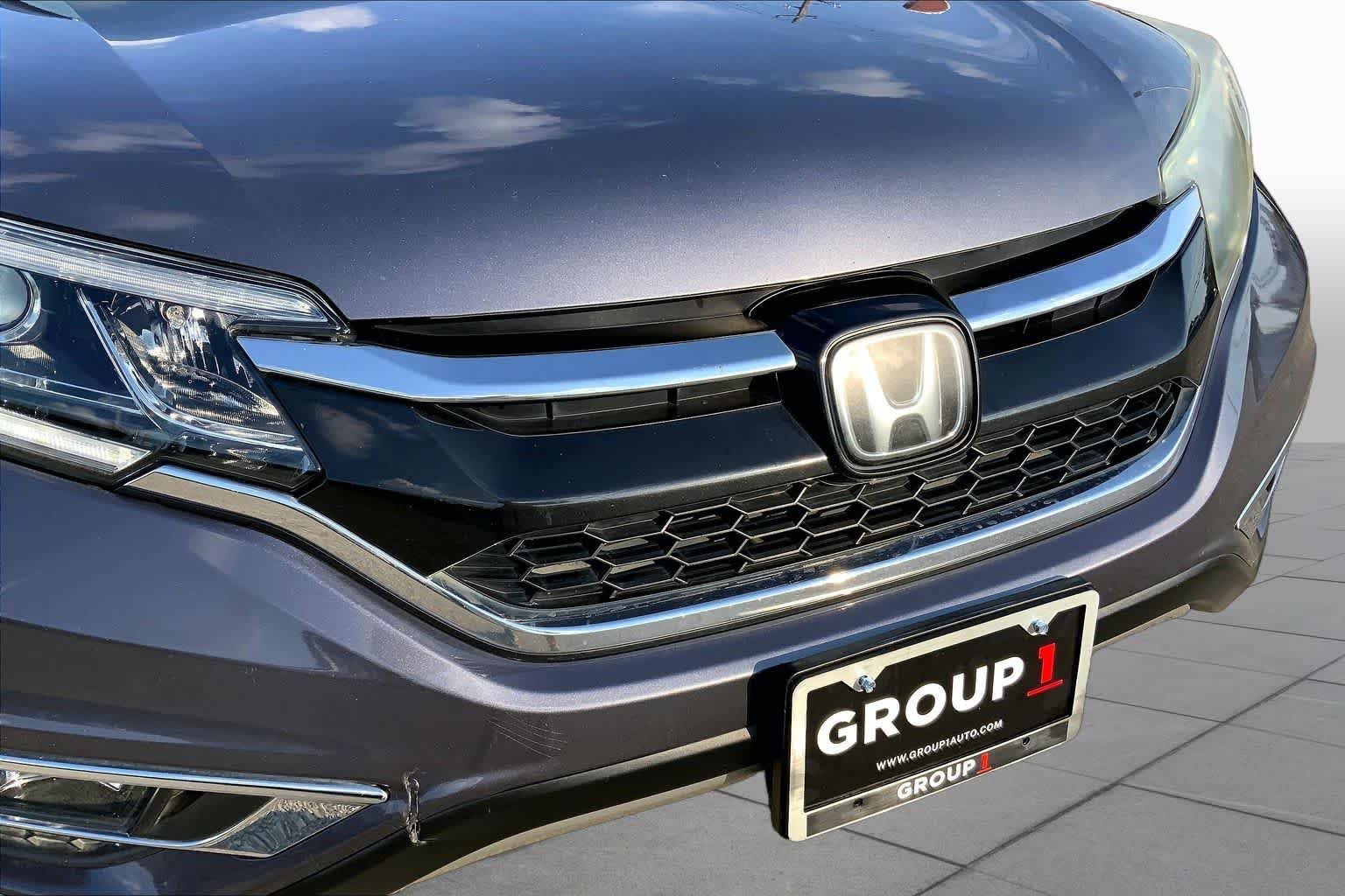 Used 2016 Modern Steel Metallic Honda Touring image 28