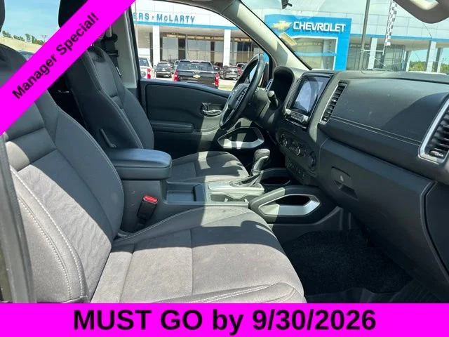 Used 2022 Black Nissan SV image 31