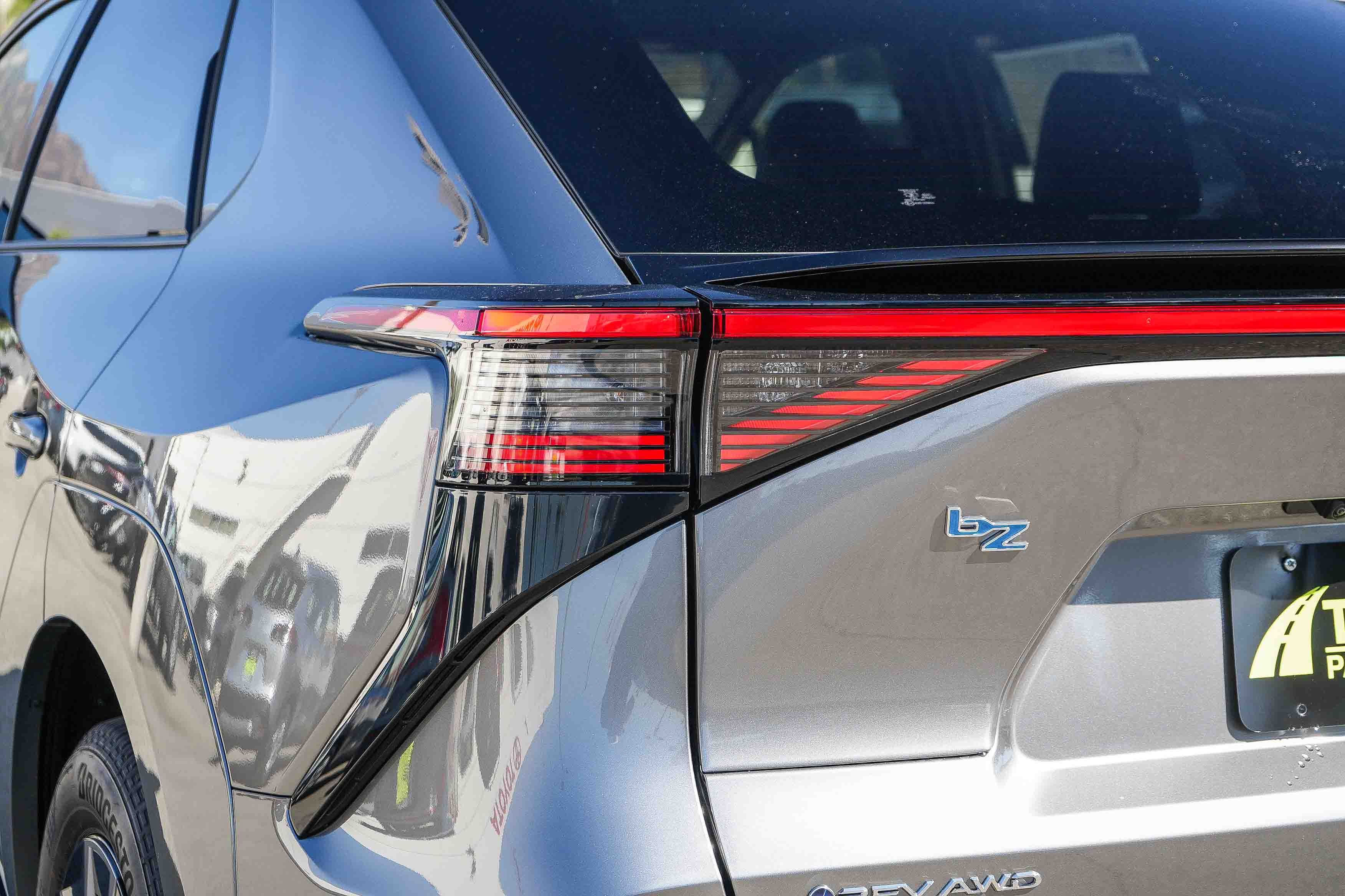 New 2026 Heavy Metal <sup>1</sup> Toyota  XLE image 9