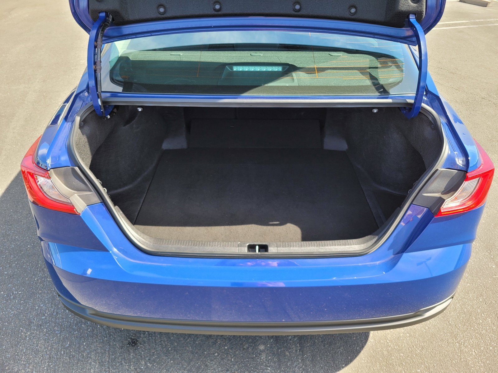 Used 2025 Blue Toyota  image 10