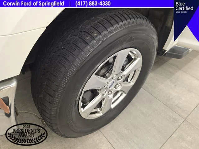 Certified Used 2020 Oxford White Ford XLT image 40